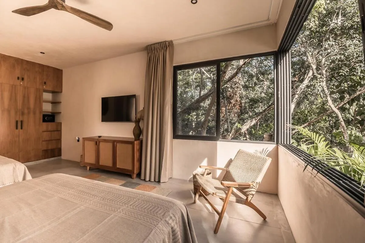 Villa With 2 Pools With Security Guard For 10 Guests Tulum