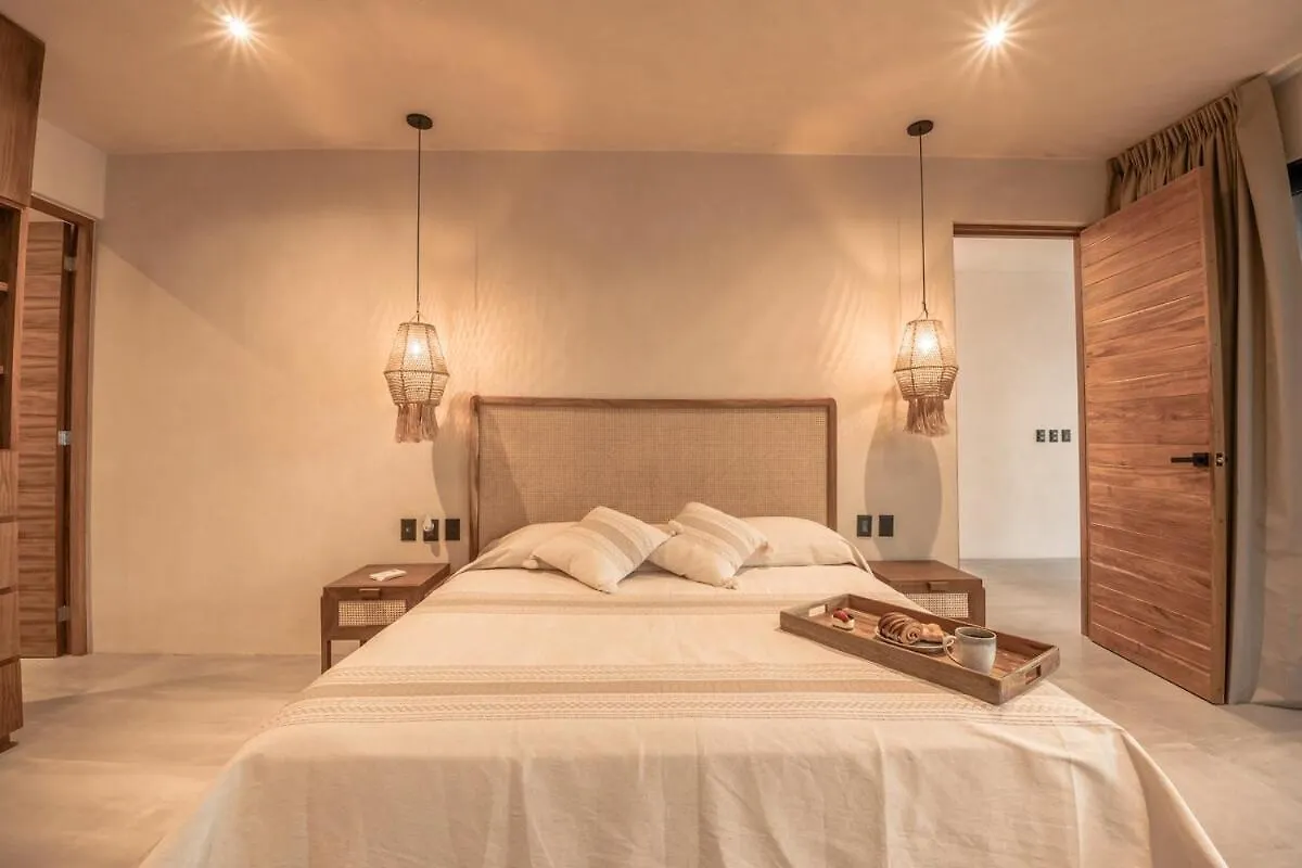 Villa With 2 Pools With Security Guard For 10 Guests Tulum