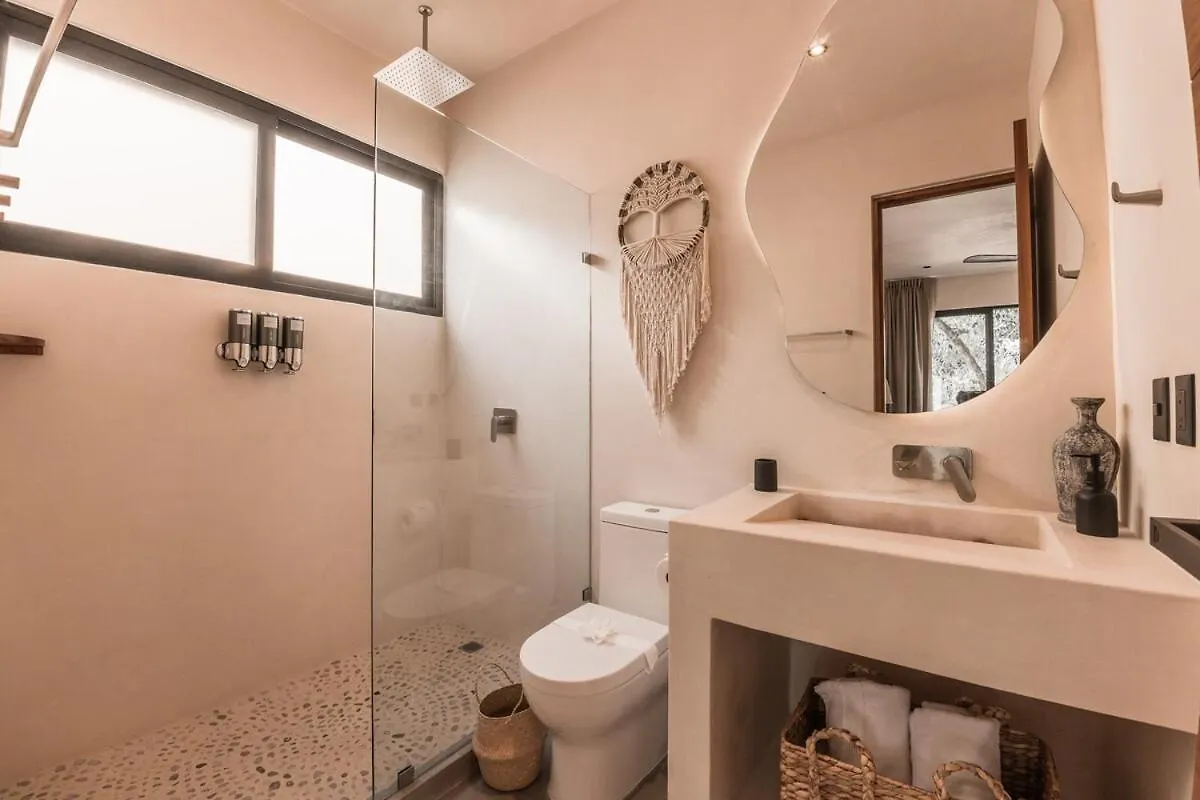 Villa With 2 Pools With Security Guard For 10 Guests Tulum