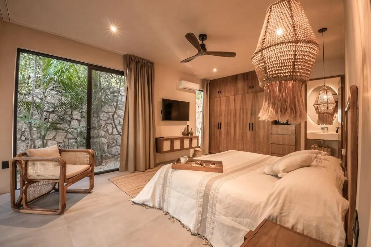 Villa With 2 Pools With Security Guard For 10 Guests Tulum