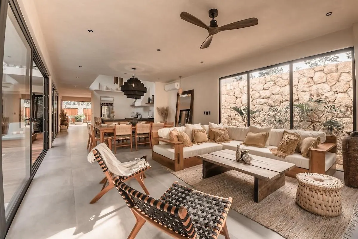 Villa With 2 Pools With Security Guard For 10 Guests Tulum
