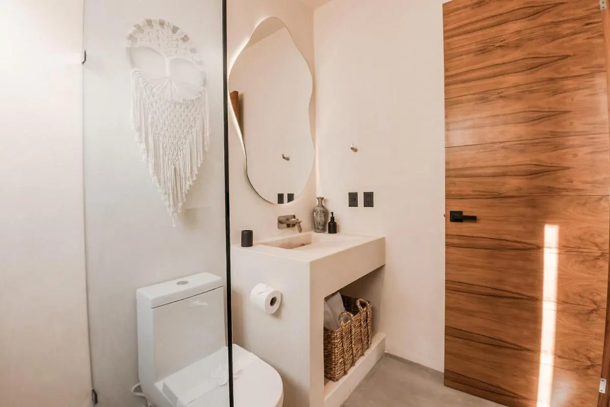 Villa With 2 Pools With Security Guard For 10 Guests Tulum 0*,